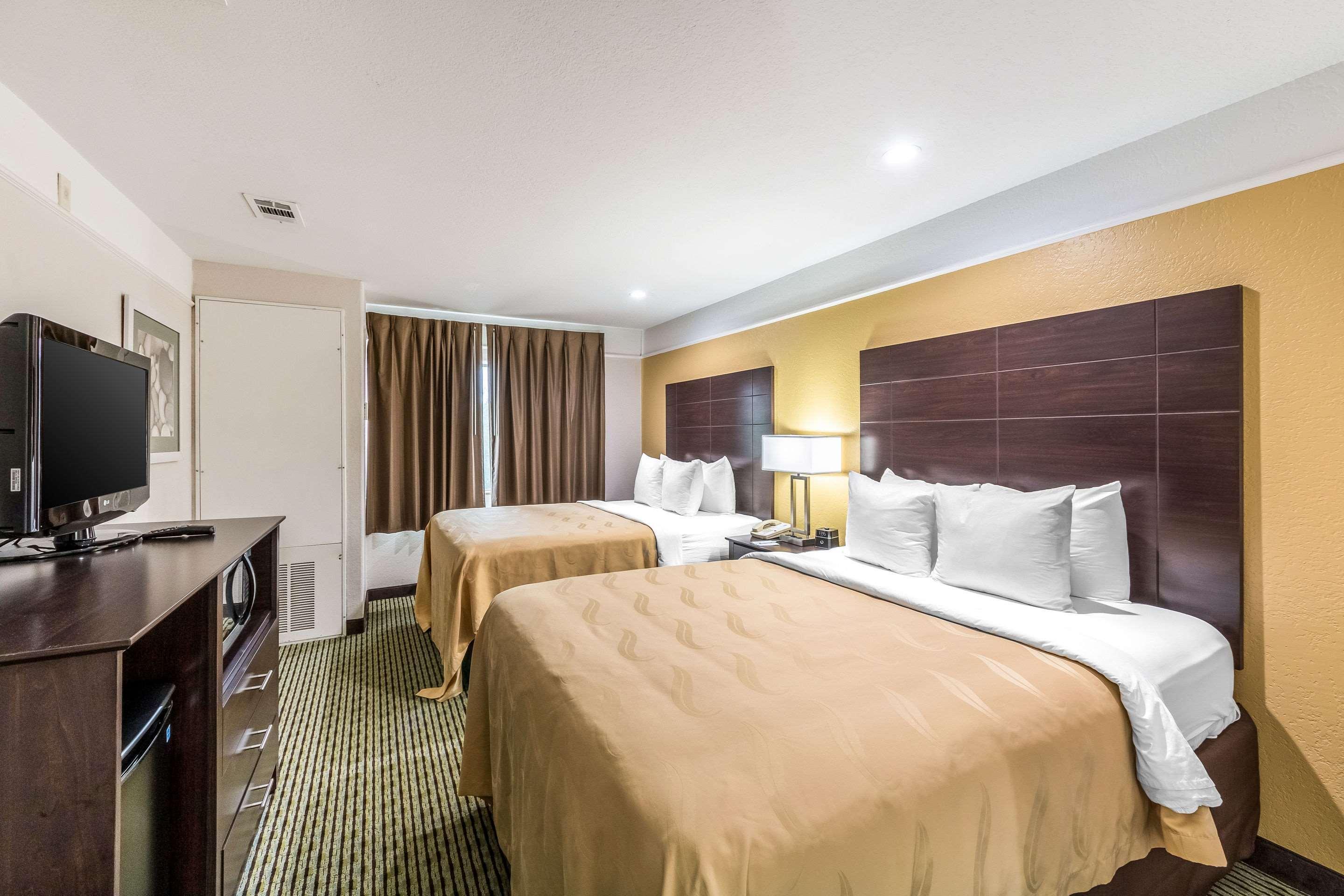 סן אנטוניו Quality Inn & Suites Seaworld North מראה חיצוני תמונה