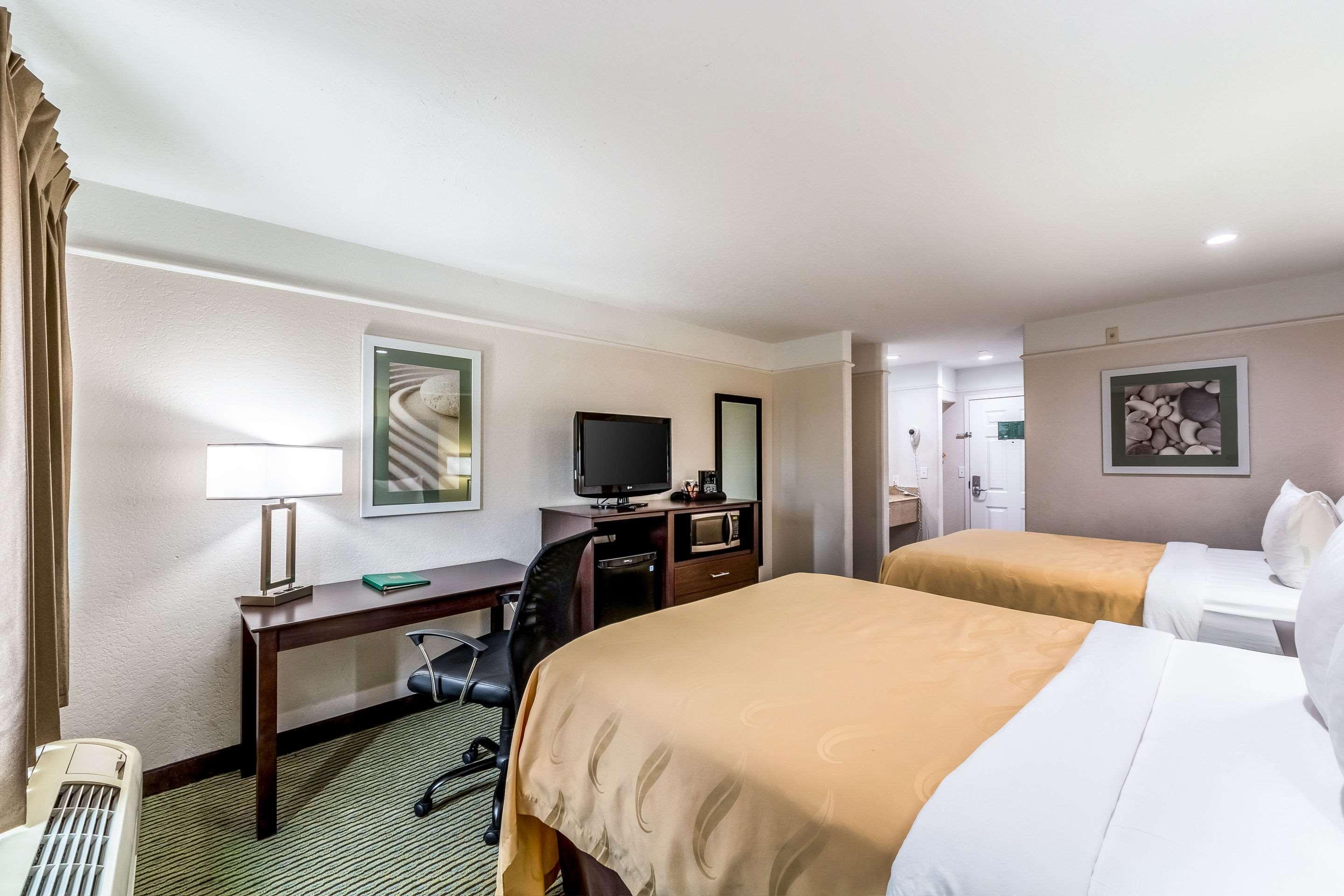 סן אנטוניו Quality Inn & Suites Seaworld North מראה חיצוני תמונה