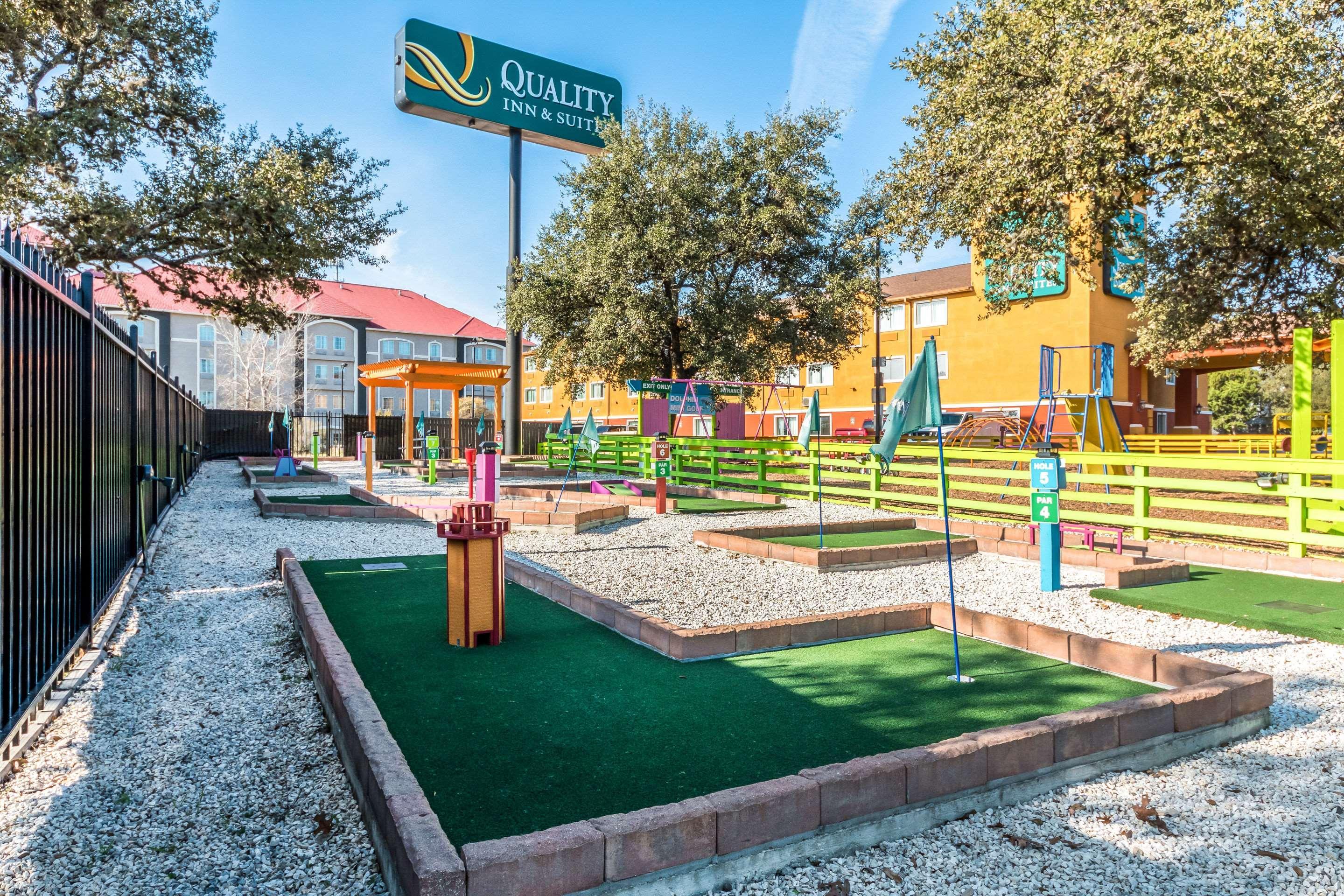 סן אנטוניו Quality Inn & Suites Seaworld North מראה חיצוני תמונה