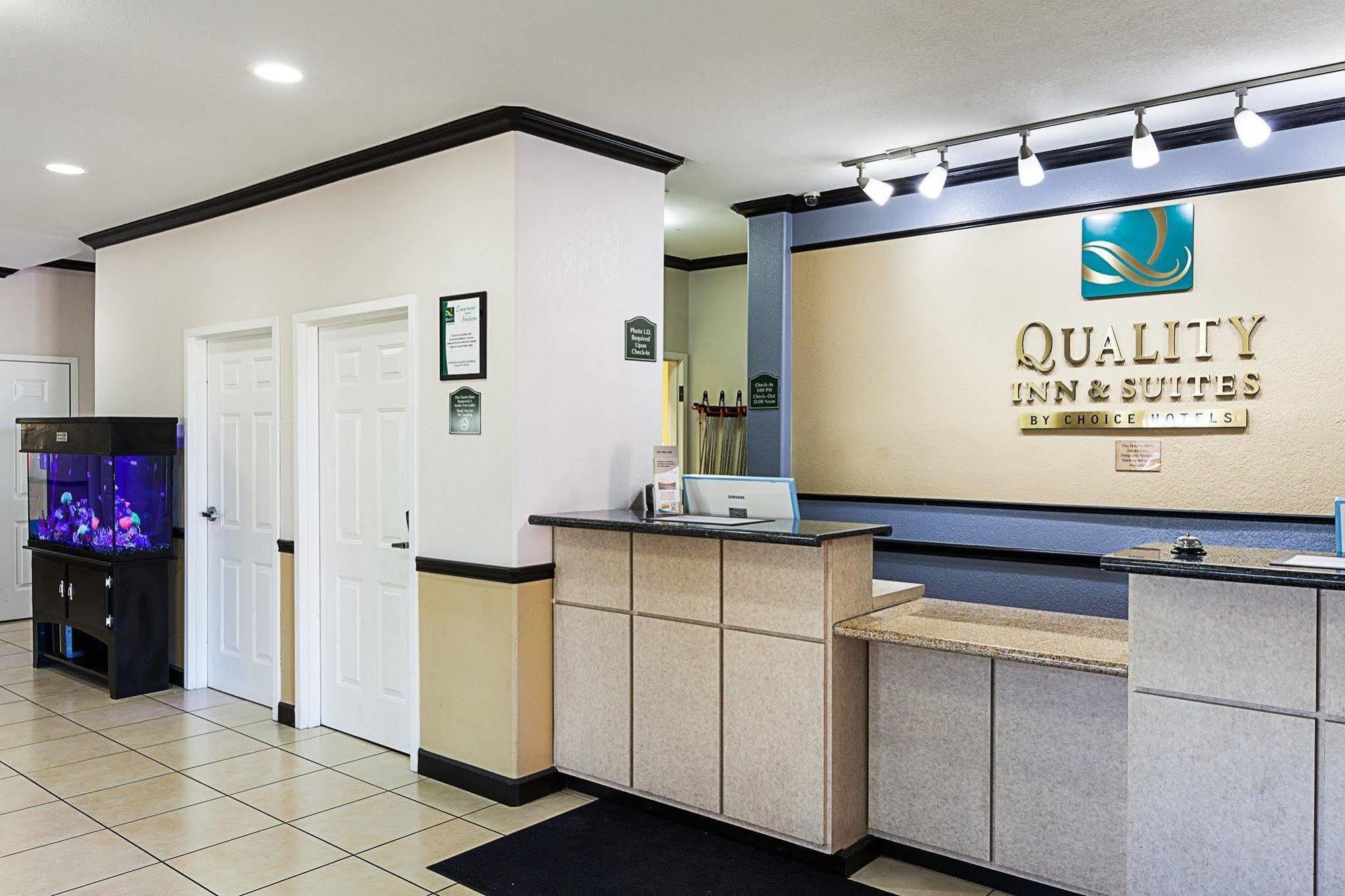 סן אנטוניו Quality Inn & Suites Seaworld North מראה חיצוני תמונה